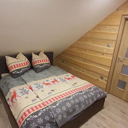 Apartmany Scarlett Mýto pod Ďumbierom Exterior foto